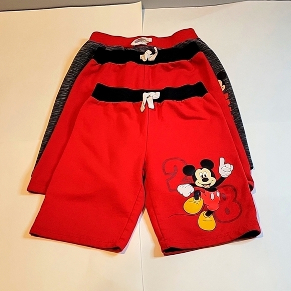 DISNEY Boys Shorts bundle Sz 6 & Sz 5 - Picture 1 of 8